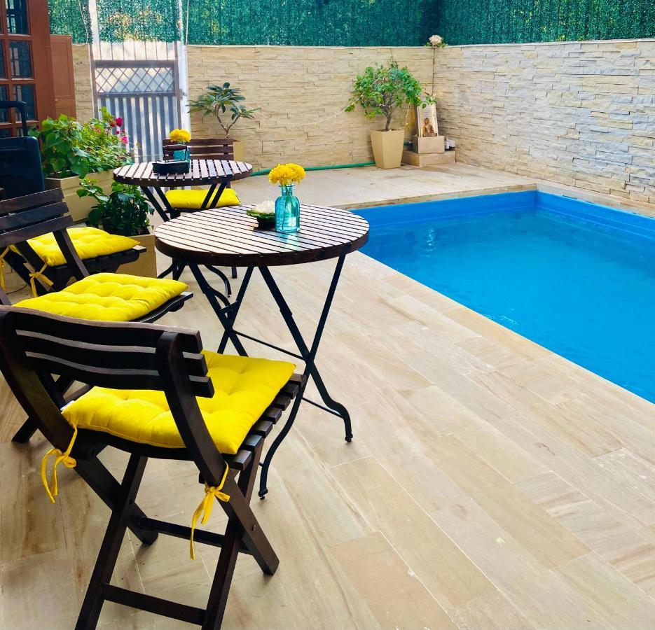Roshani Pool Villa Gurgaon - 7Br #Privatepool #Villa #Bungalow #Garden #Staycation Kültér fotó