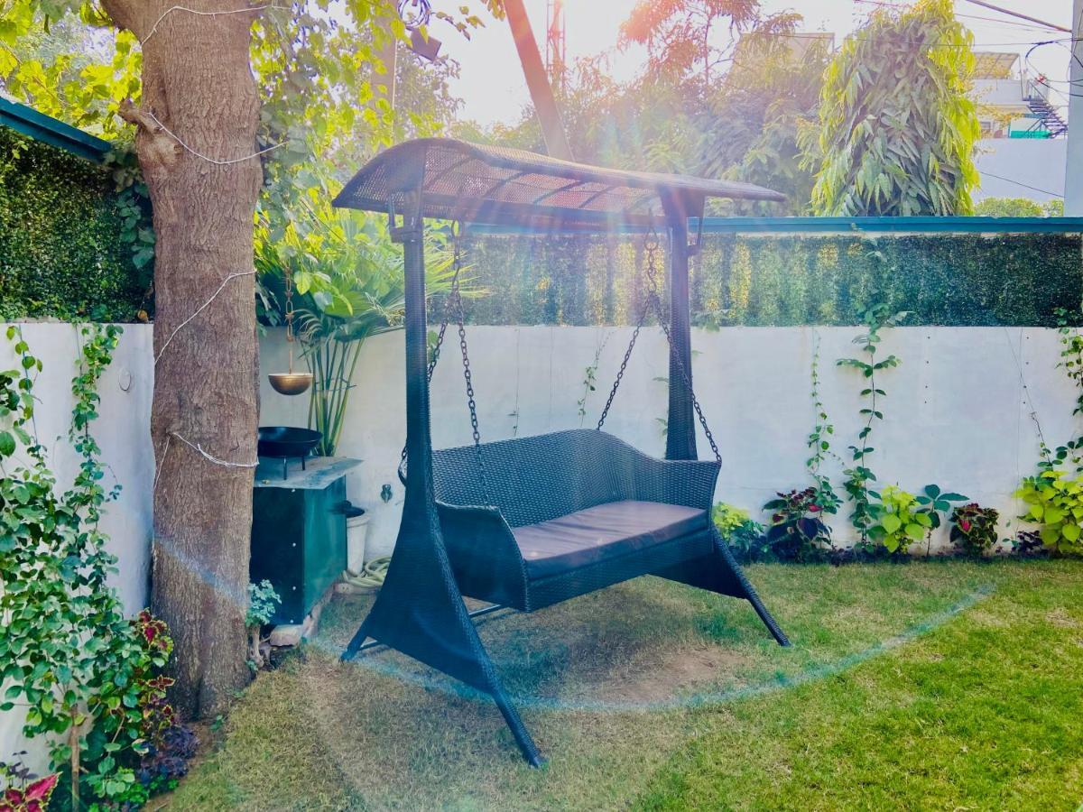 Roshani Pool Villa Gurgaon - 7Br #Privatepool #Villa #Bungalow #Garden #Staycation Kültér fotó