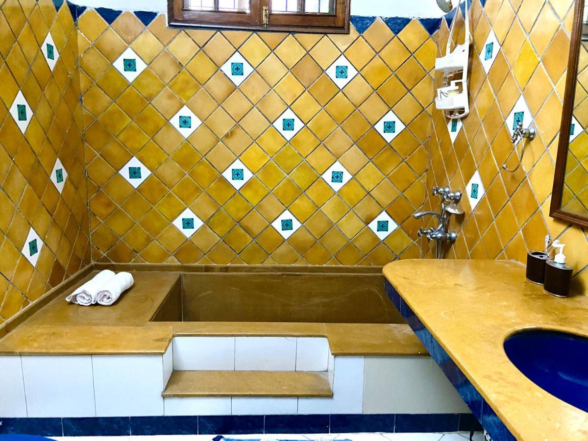 Roshani Pool Villa Gurgaon - 7Br #Privatepool #Villa #Bungalow #Garden #Staycation Kültér fotó