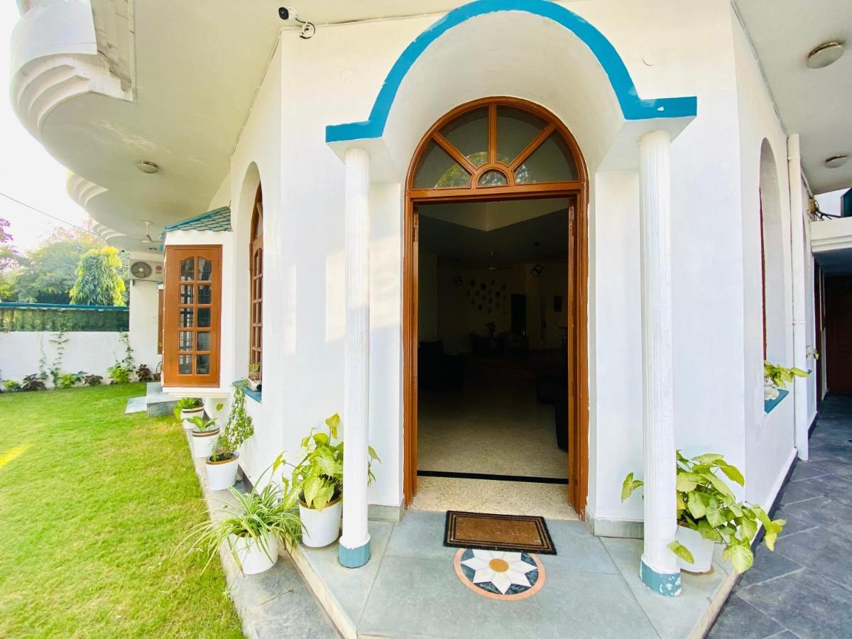 Roshani Pool Villa Gurgaon - 7Br #Privatepool #Villa #Bungalow #Garden #Staycation Kültér fotó