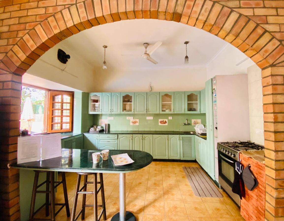 Roshani Pool Villa Gurgaon - 7Br #Privatepool #Villa #Bungalow #Garden #Staycation Kültér fotó