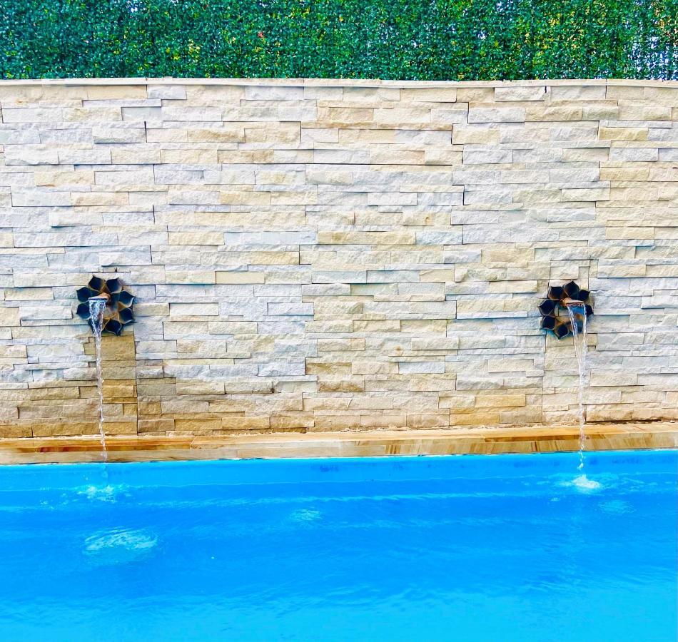Roshani Pool Villa Gurgaon - 7Br #Privatepool #Villa #Bungalow #Garden #Staycation Kültér fotó
